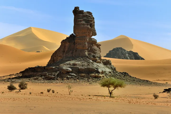 Tadrart Rouge Sahara Rock Formations in Algeria