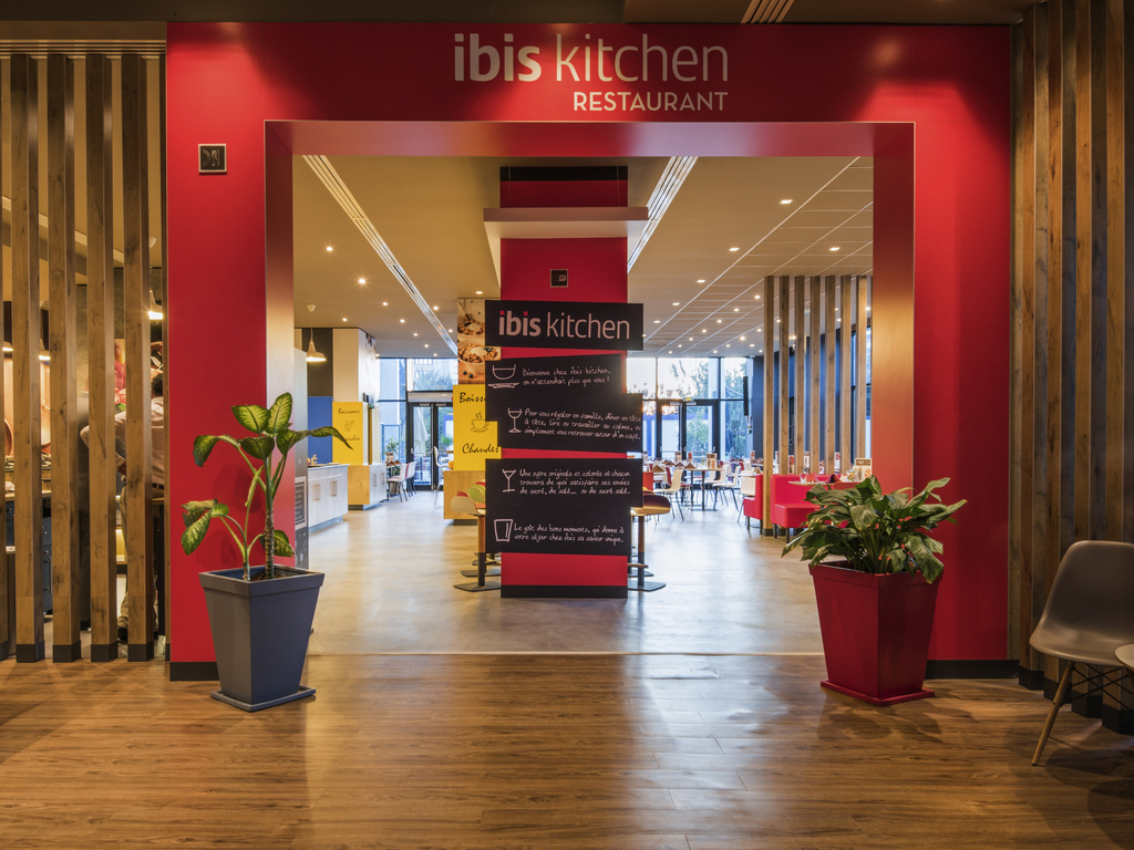 Ibis Algiers Airport official Accor photo