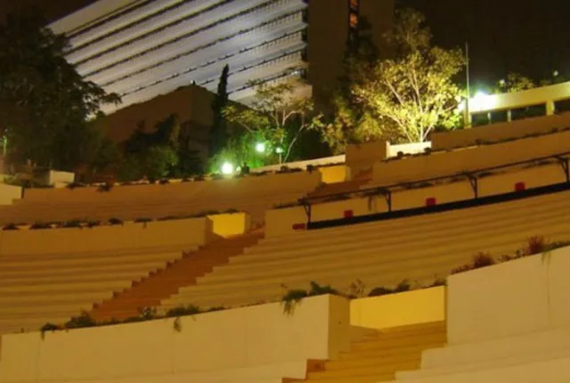Theatre verdure laadi flici alger centre in Algiers, Algeria