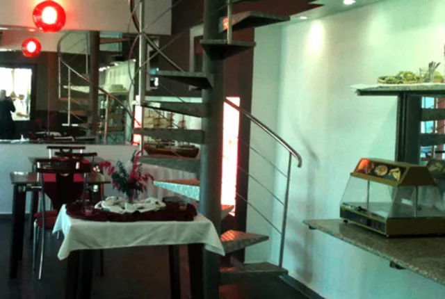 Restaurant palace appart hotel alger in Algiers, Algeria