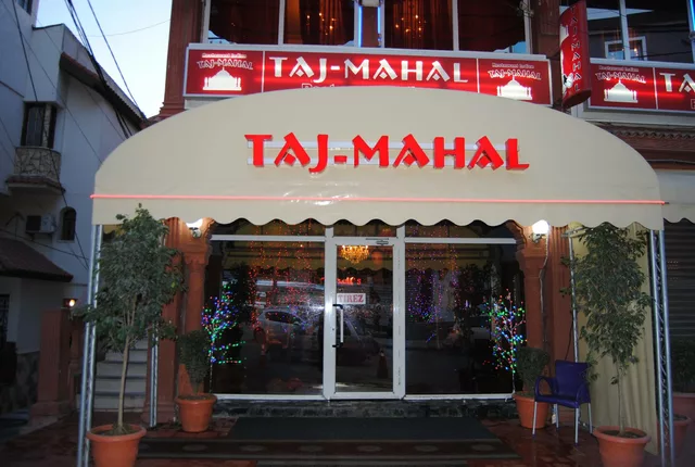 Restaurant taj mahal cheraga alger 1 in Algiers, Algeria