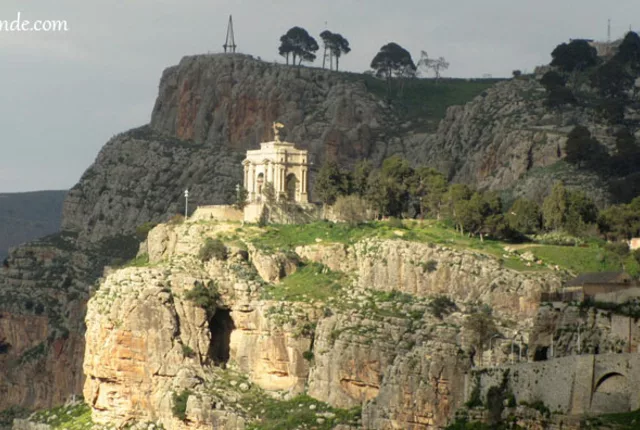 Monument aux morts constantine in Constantine, Algeria
