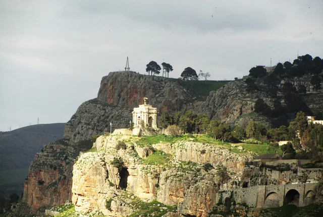 Monument morts constantine 1 in Constantine, Algeria