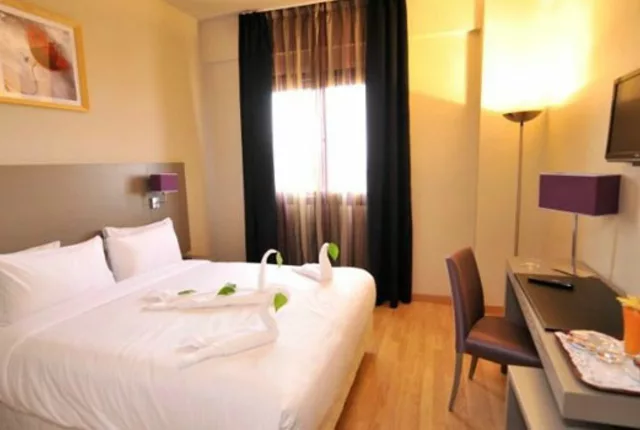 Chambre hotel liberte oran in Oran, Algeria