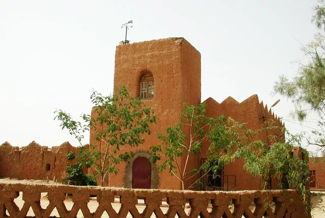Centre recherche astronomie tamanrasset 1 in Tamanrasset, Algeria